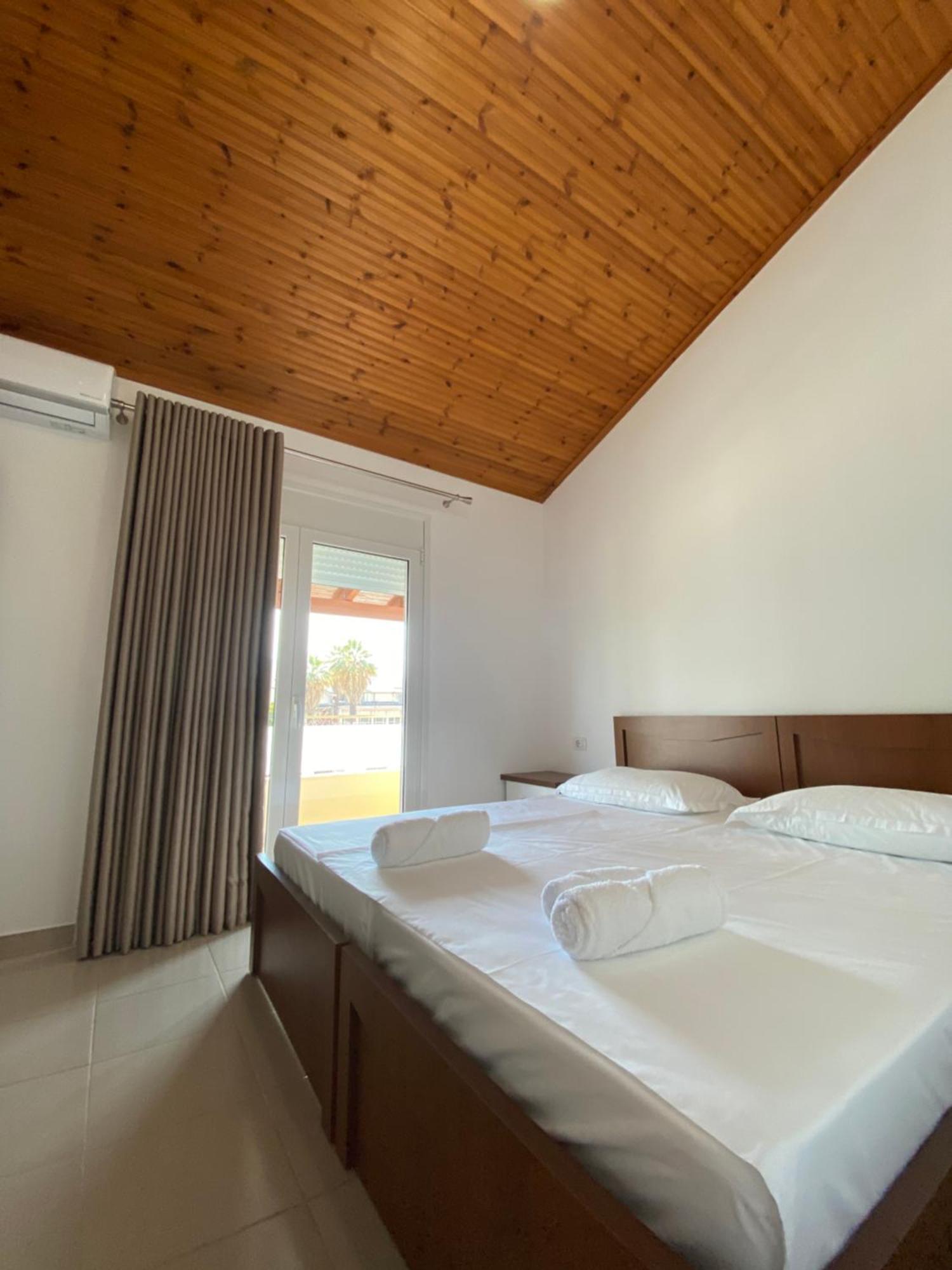 Villa Niku Μπεράτ Εξωτερικό φωτογραφία