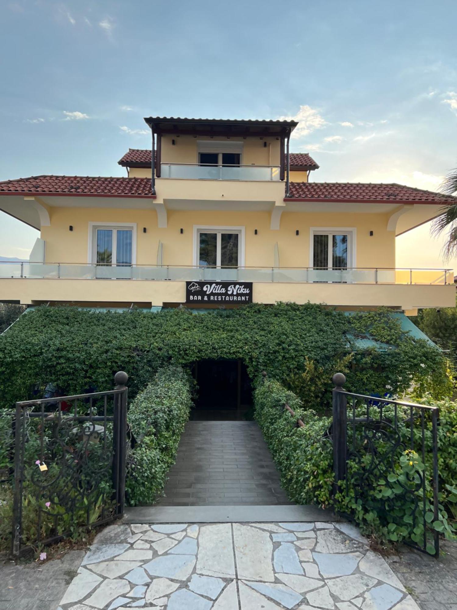 Villa Niku Μπεράτ Εξωτερικό φωτογραφία