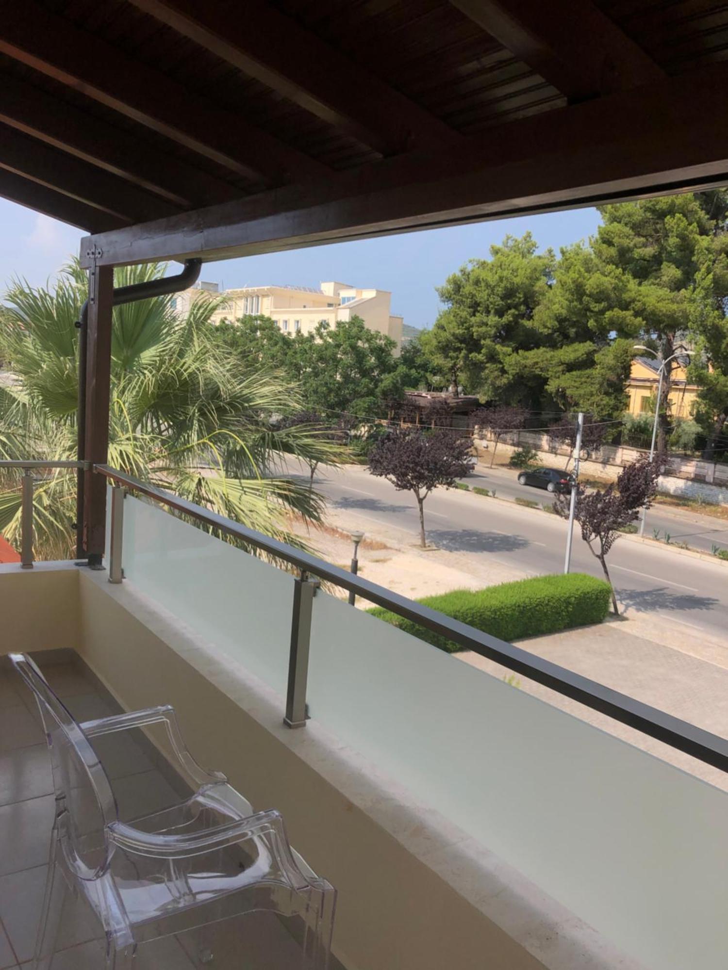 Villa Niku Μπεράτ Εξωτερικό φωτογραφία